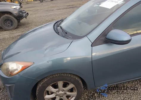 2011 Mazda Mazda3 I Touring из США, поврежденный, VIN JM1BL1VG0B1445475